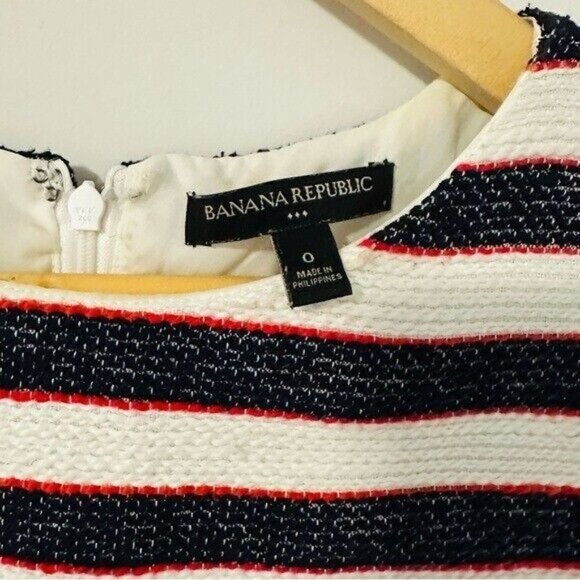 Banana Republic STRIPE SHEATH DRESS Color: White/Navy/Red Tweed Stripe Size 0 - Picture 10 of 14
